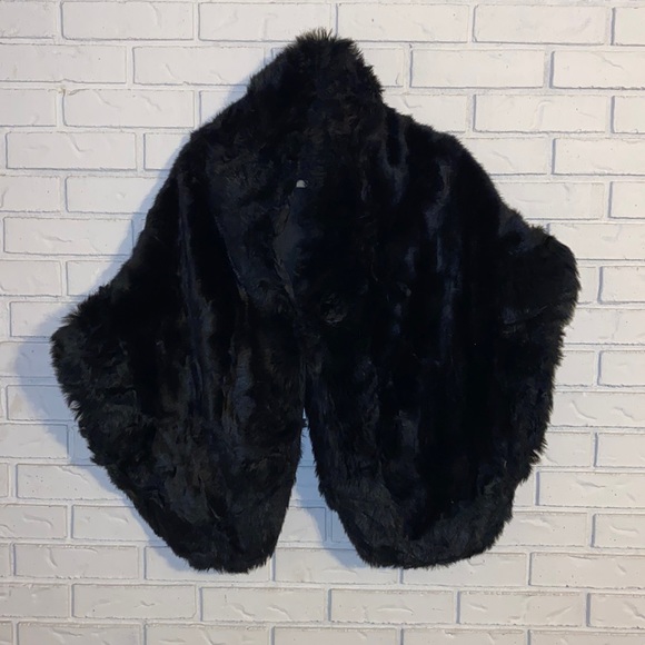 Other - Black Fur Shaw